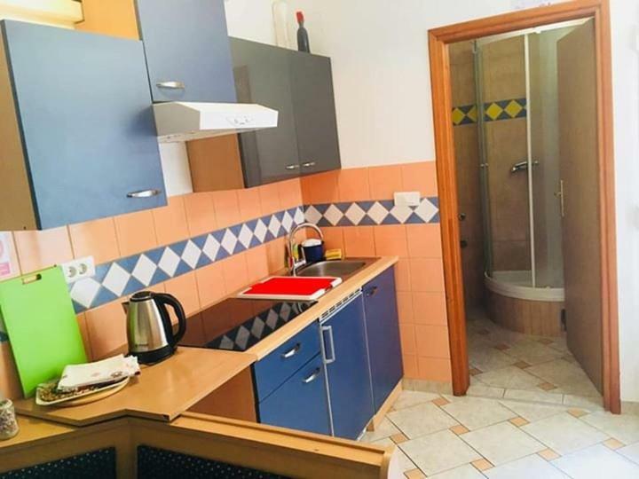 Apartmani Djura Selce Exterior foto